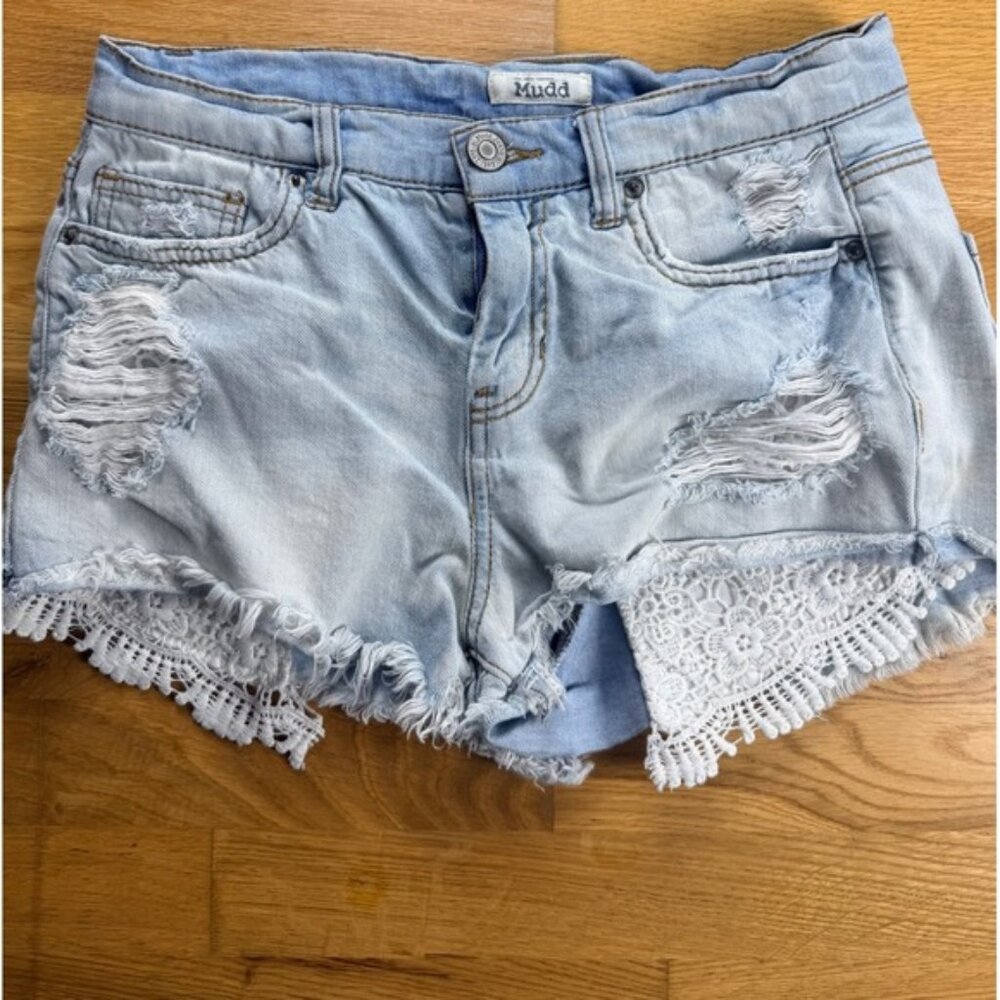 Light Wash Distressed Lace Trim Denim Shorts Size 7 Boho Cutoffs Y2K